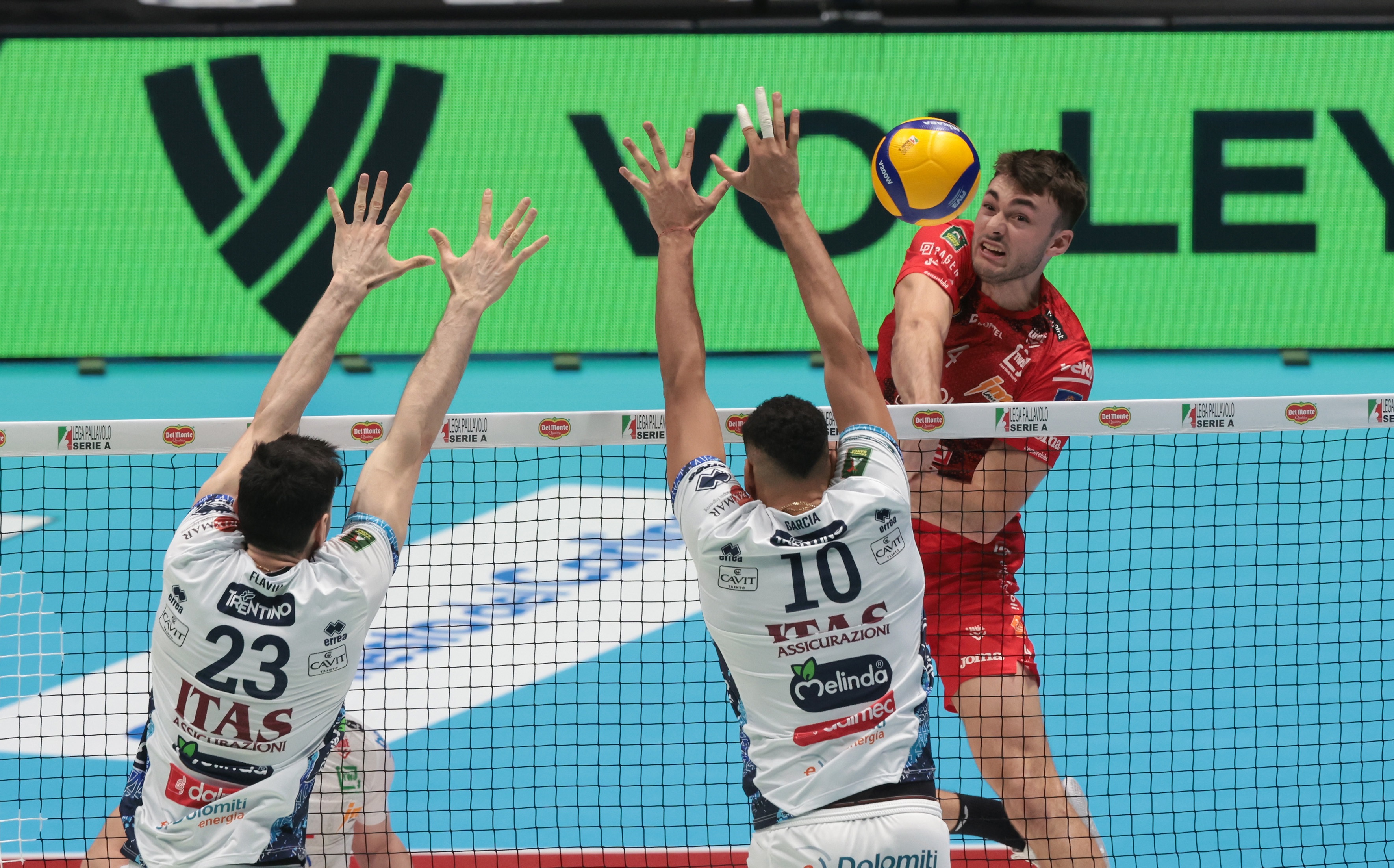 od体育官网登录网址-意大利杯赛卫冕冠军在主场力取三分