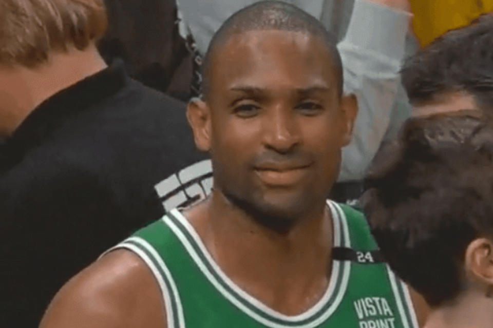 绿军轻取奇才结束两连败