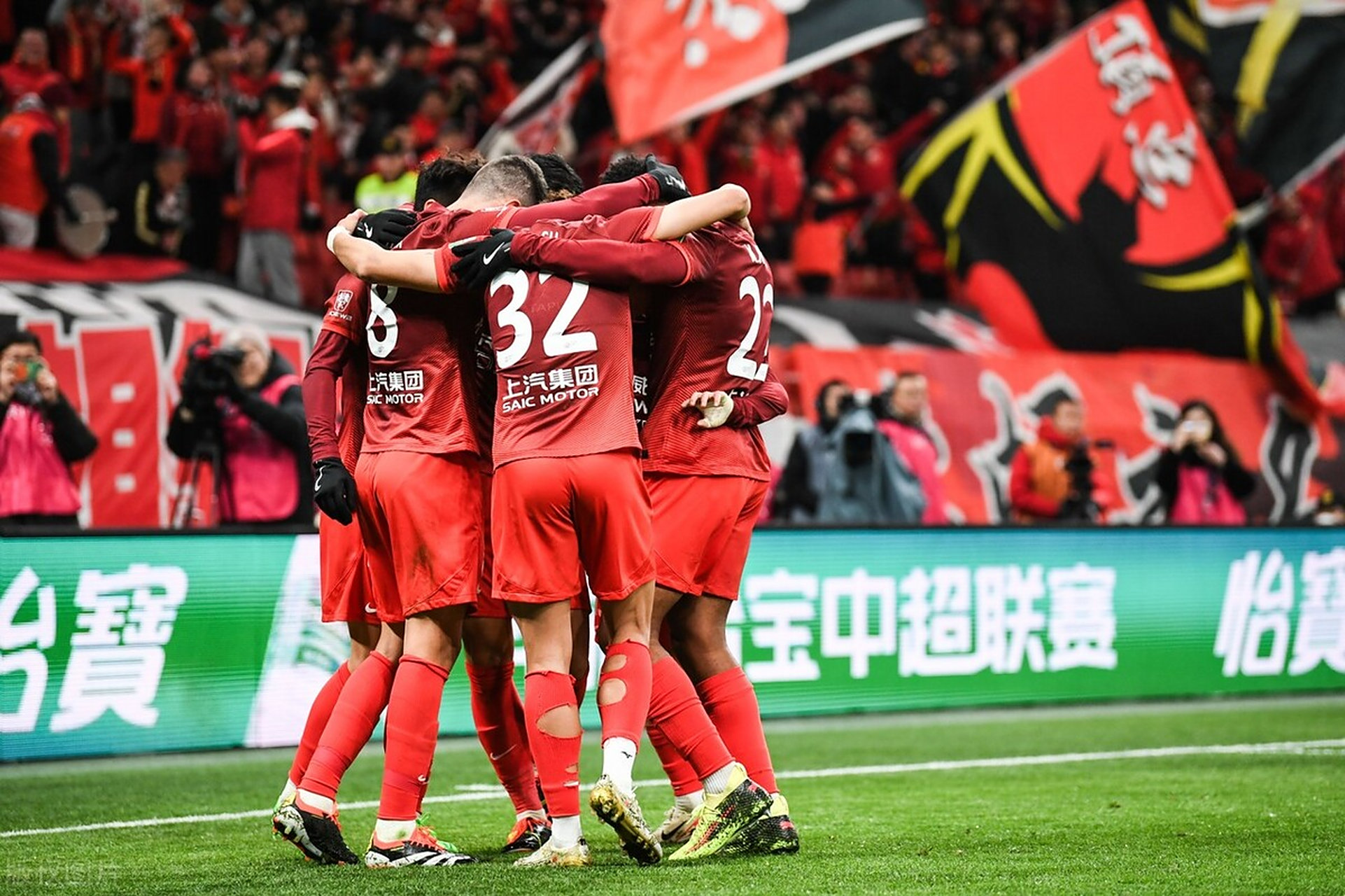 大连一方实力出击,强势夺取中超联赛胜利!的简单介绍 大连一方实力出击,强势夺取中超联赛胜利!的简单介绍